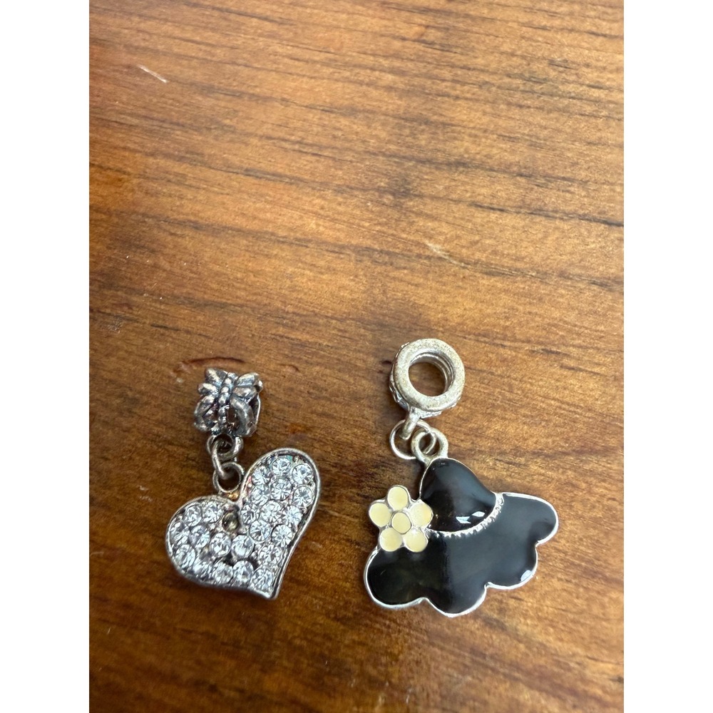 Silver Tone Rhinestone Heart and Black Enamel Flower Hat Dangle Charm Set 2pc